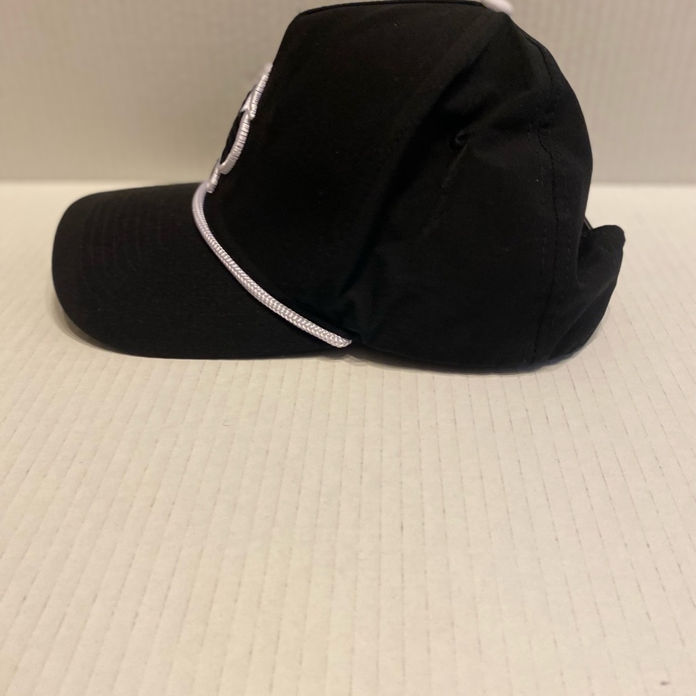 Pins and Aces Golf SnapBack - Picture 3 of 6